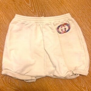 Beautiful gucci shorts for girls ( used) like new . As is